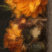 Frau mit Büchern und Blumen