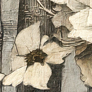 Frau mit Blumen und Vögeln II