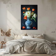 Blaue Vase mit Tulpen