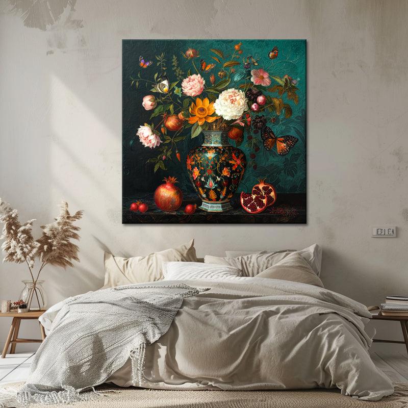 Vintage-Vase mit Blumen