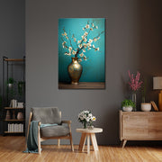 Vase mit weißen Blumen