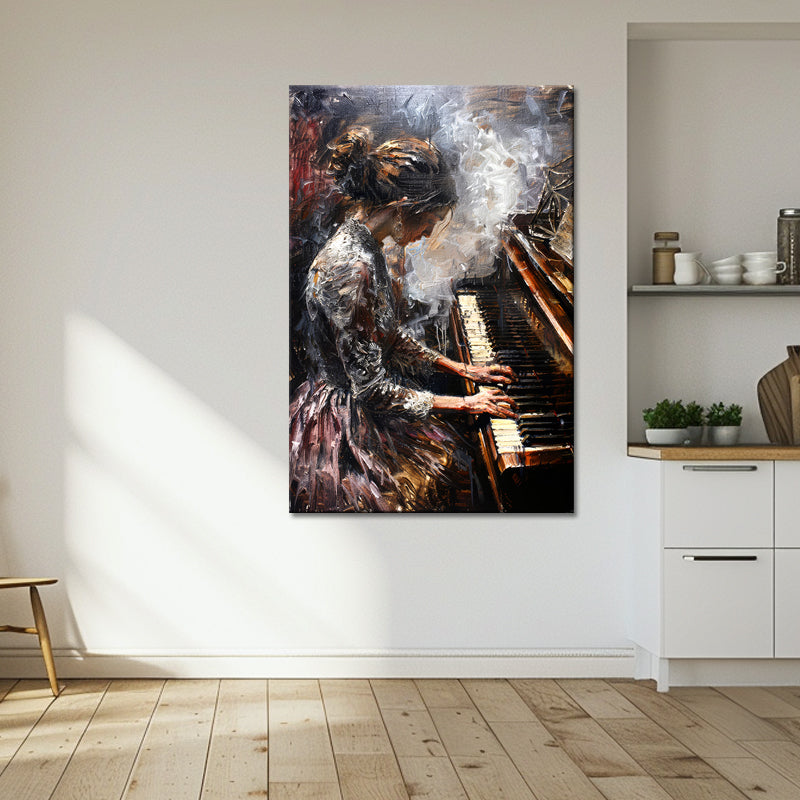 Frau spielt Klavier
