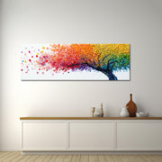 Ein Baum mit Blättern in verschiedenen Farben