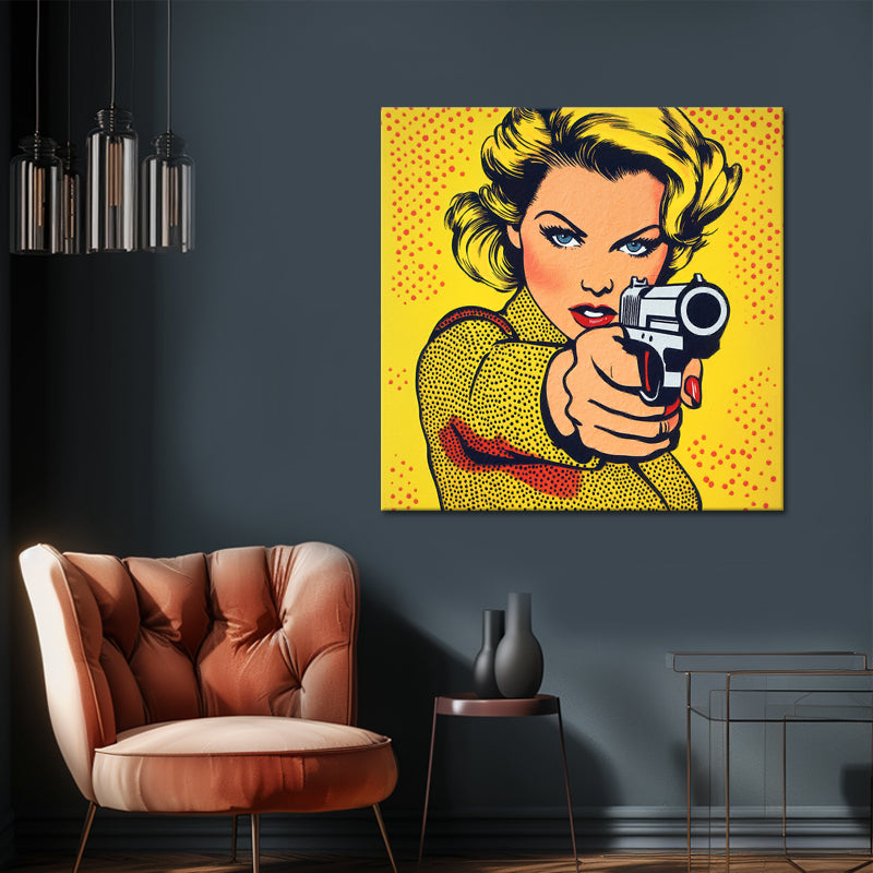 Pop-Art-Frau mit Pistole