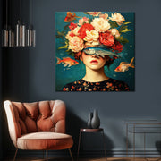 Frau mit Blumen und Fischen