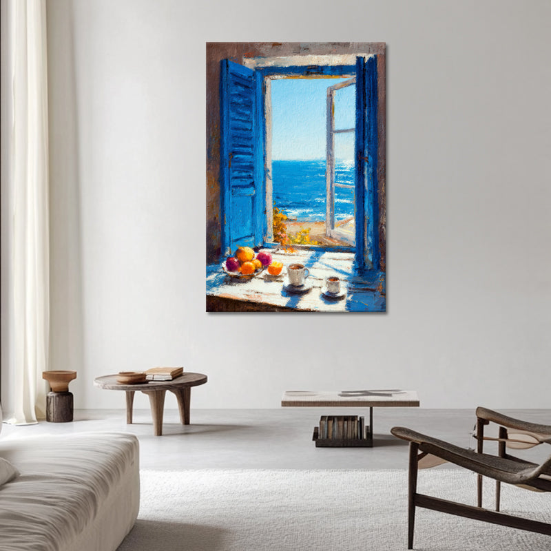 Fenster mit blauen Fensterläden