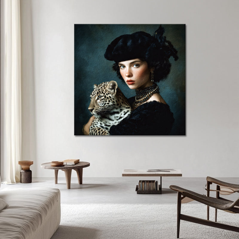 Porträt einer Frau mit Leopard