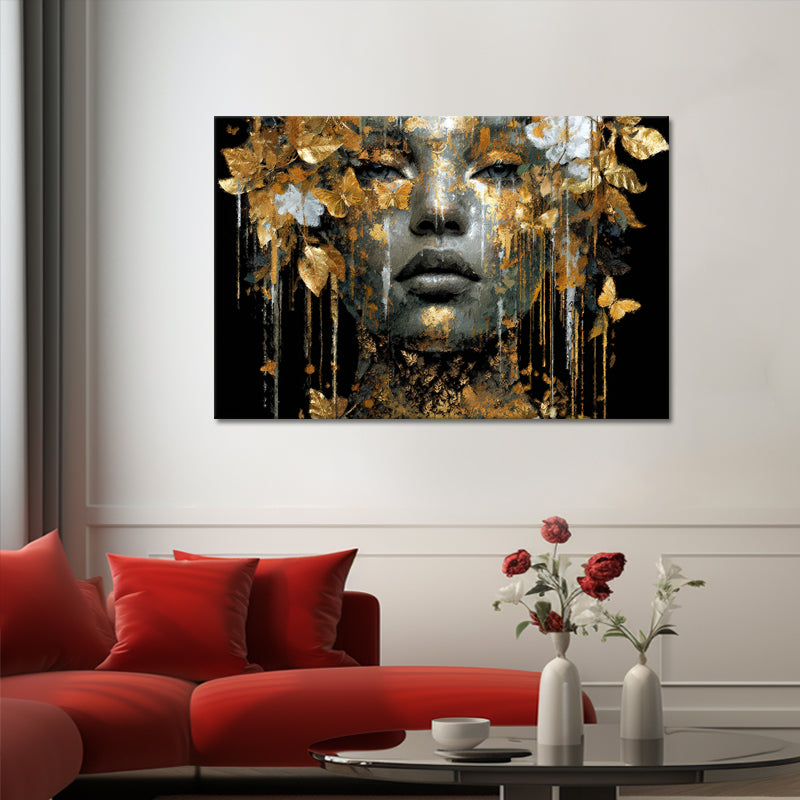 Frau mit goldenen Schmetterlingen