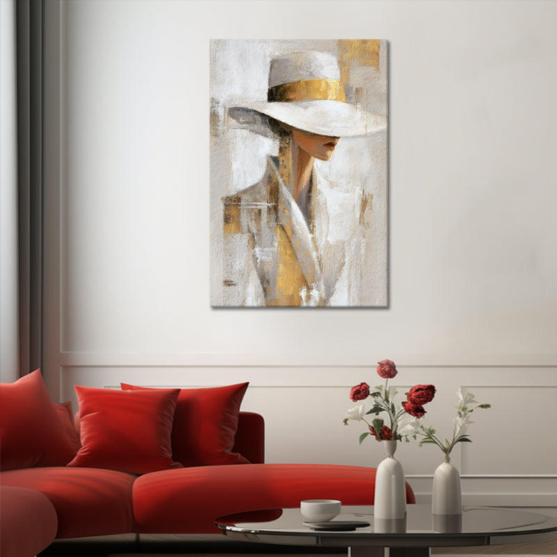 Frau mit Hut – gold