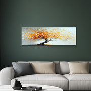 Goldener Baum im Licht