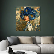 Frau mit blauen Blumen