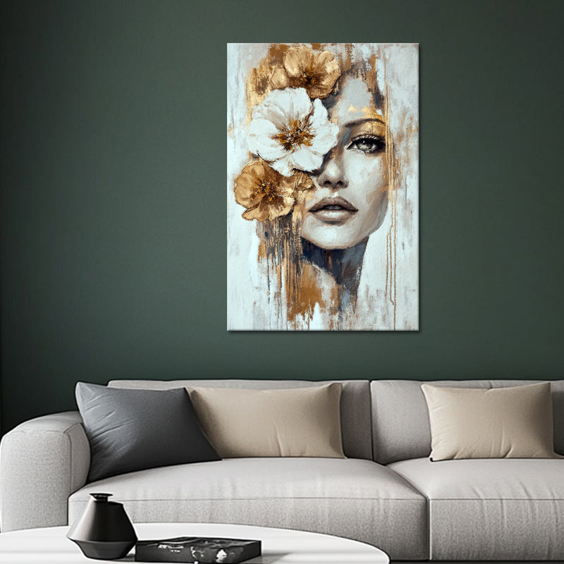 Goldene Blumenfrau