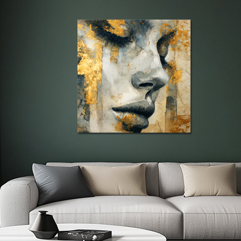 Elegante Frau Gold