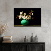 Apfelblüten in einer Vase