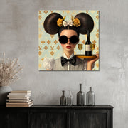 Modische Frau im Louis-Vuitton-Stil II