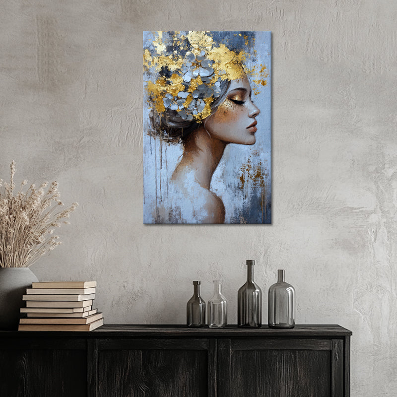 Frau in Gold