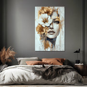 Goldene Blumenfrau