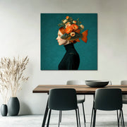 Frau mit orangem Haar